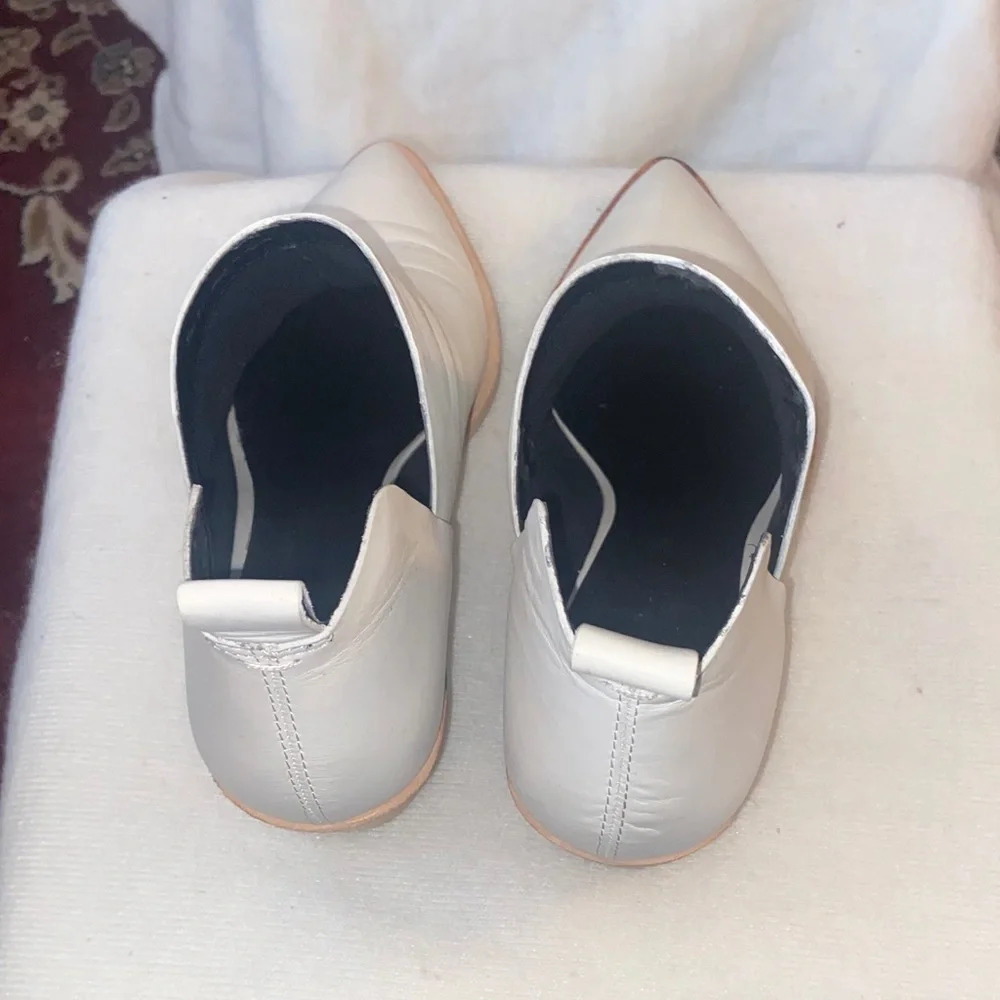 Dolce Vita White Leather Ankle Booties - Picture 3 of 9